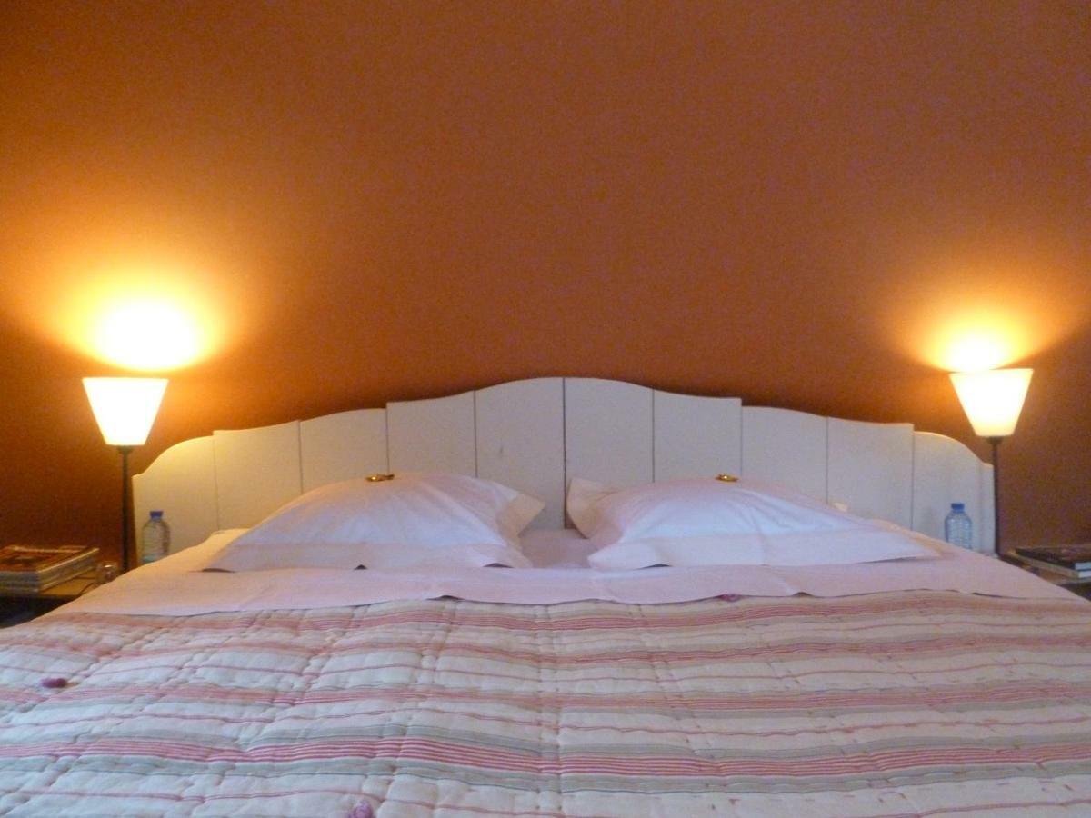 Chambre D'Hotes Les Augustins - Parking Securise - Borne De Recharge Huy Exterior foto