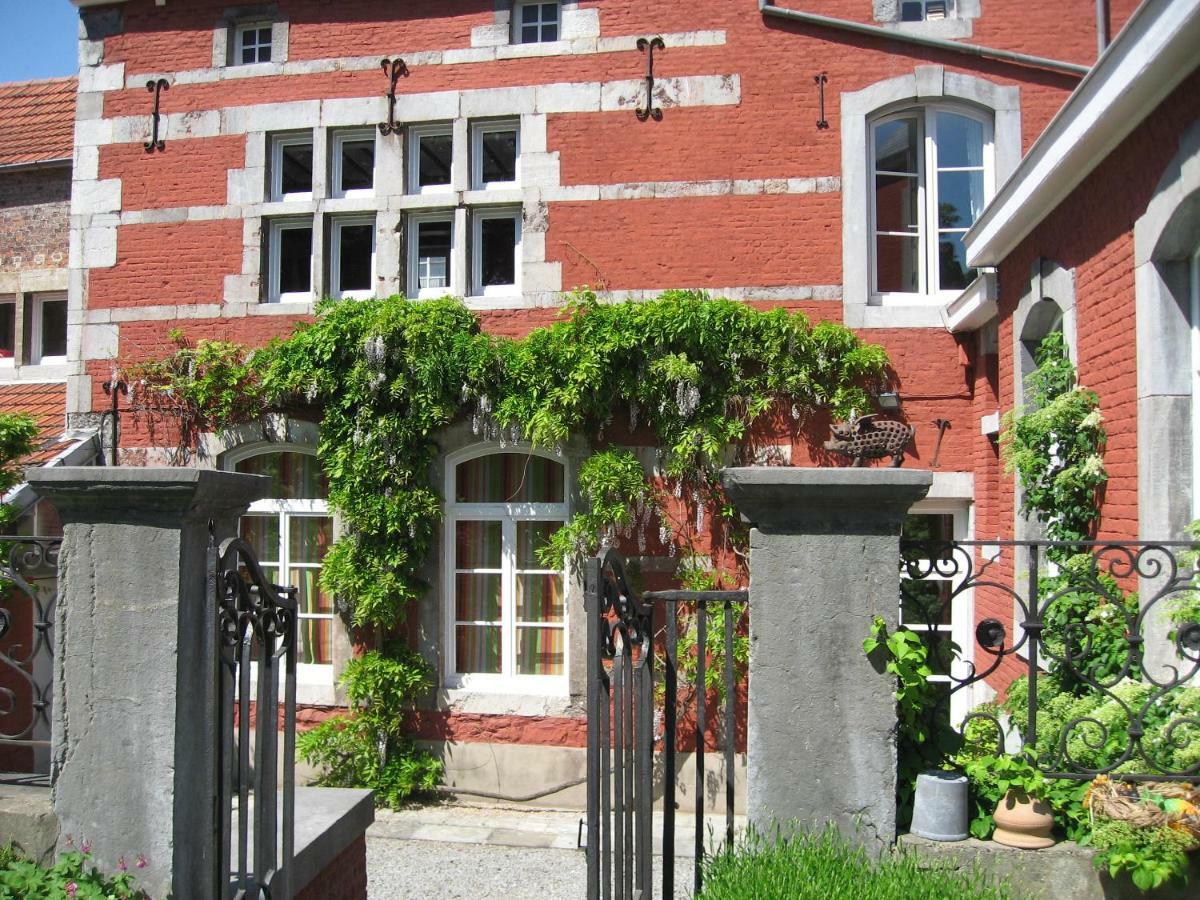 Chambre D'Hotes Les Augustins - Parking Securise - Borne De Recharge Huy Exterior foto