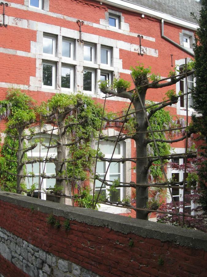 Chambre D'Hotes Les Augustins - Parking Securise - Borne De Recharge Huy Exterior foto